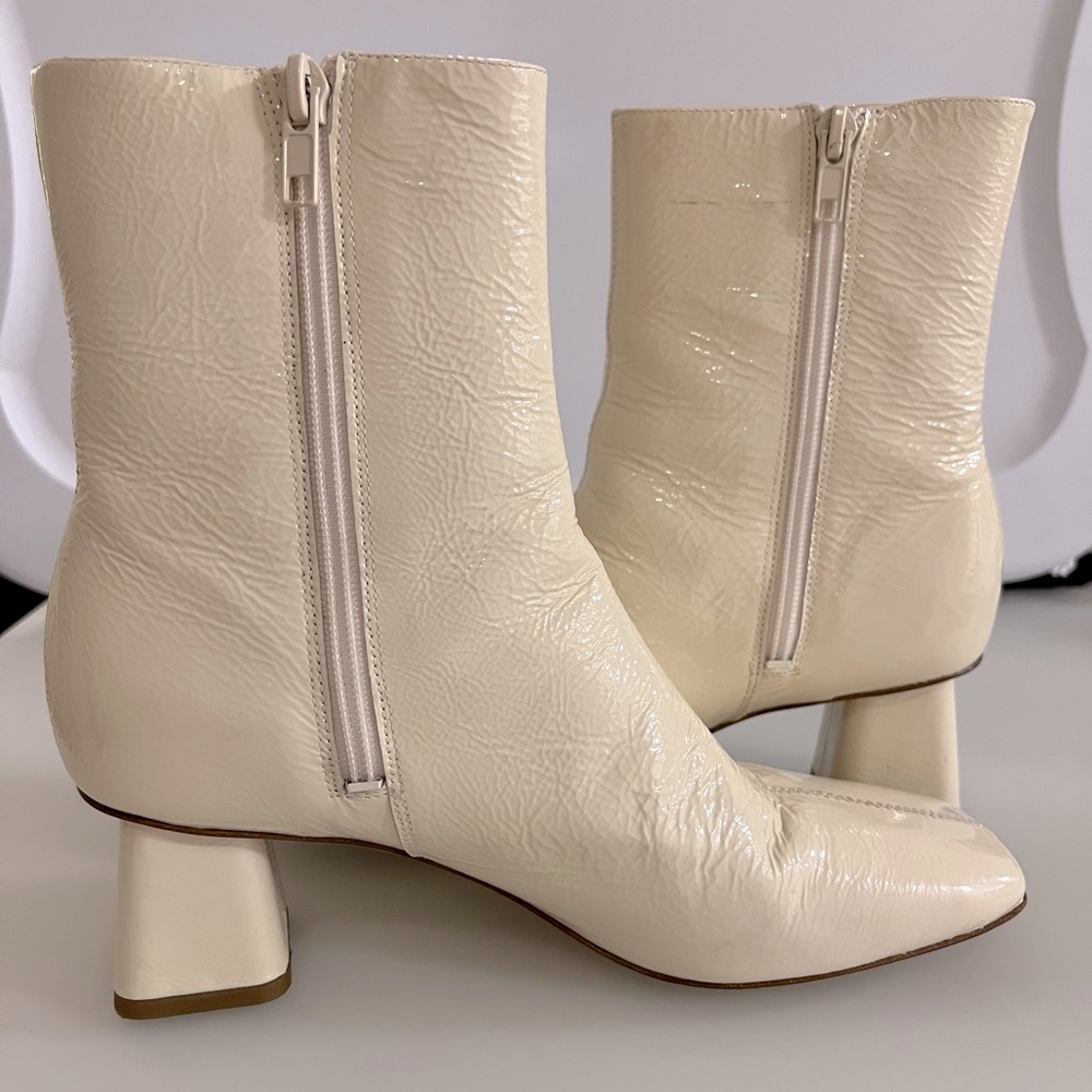 Vince ivory square toe patent leather boots. Size 7. - Picture 2 of 5